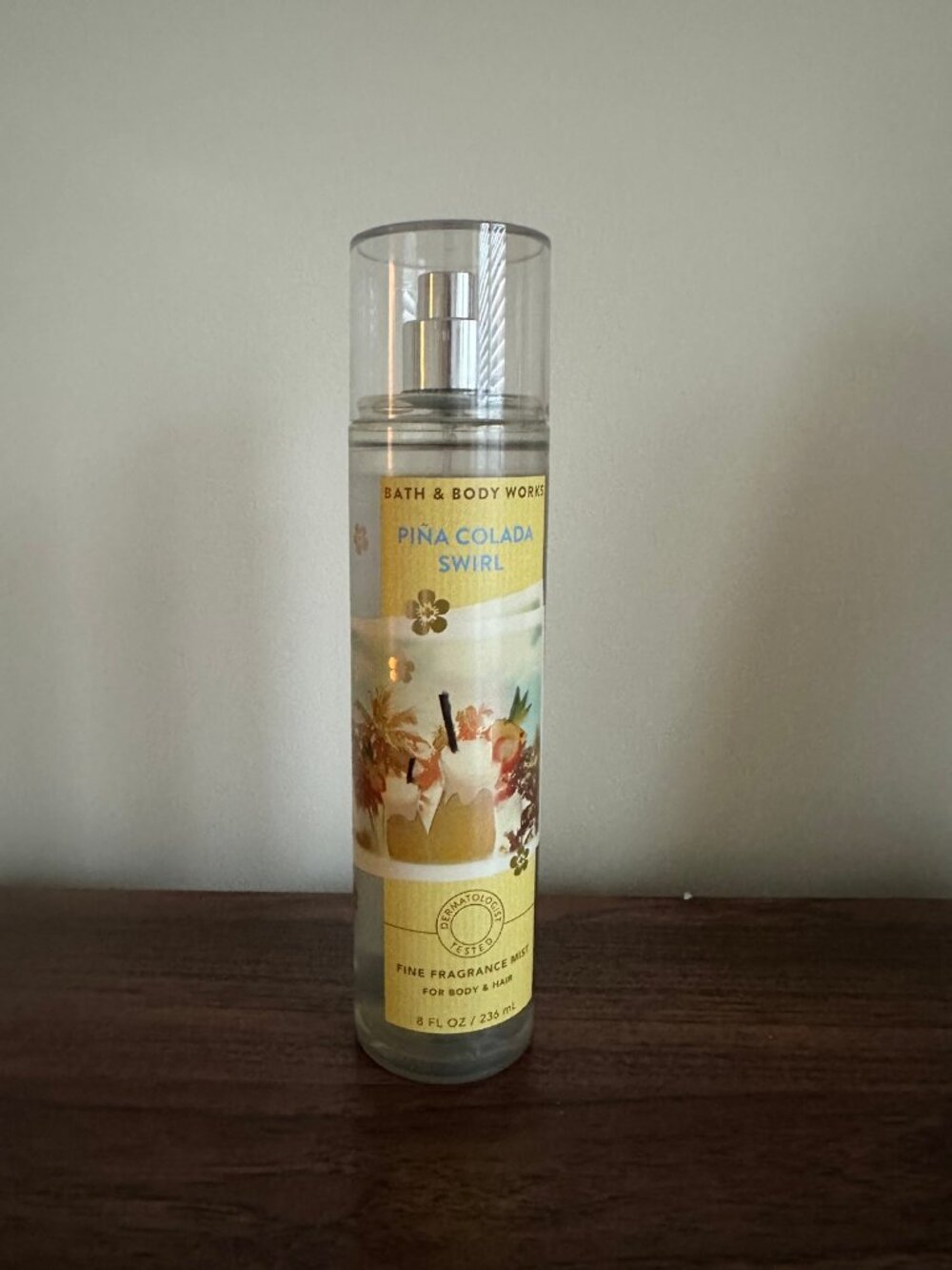Bath & Body Works Piña Colada Swirl Mist 8 fl oz NEW